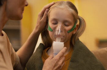 Como a poluição do ar afeta a saúde respiratória infantil