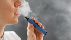 Vape com nicotina sintética